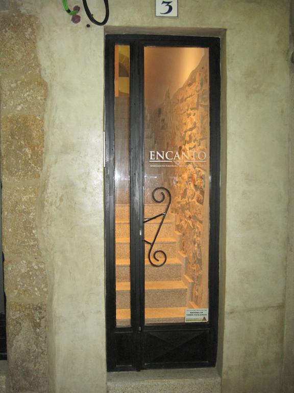 Apartamentos Turisticos Encanto Caces Exterior foto
